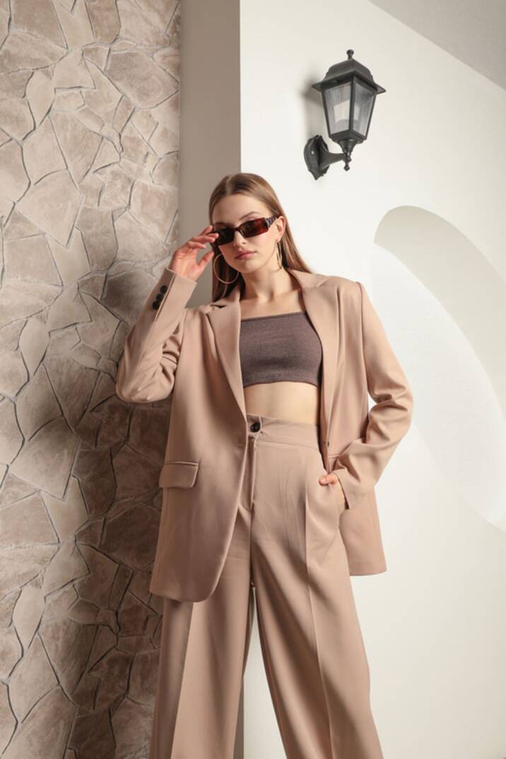 Atlas Kumaş Kadın Oversize Ceket-Bej - 4