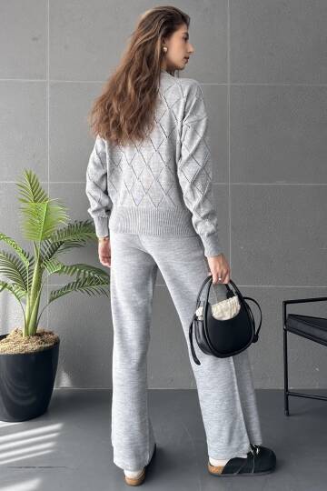 Baklava Desenli Boncuk İşlemeli 3'Lü Triko Takım - 4