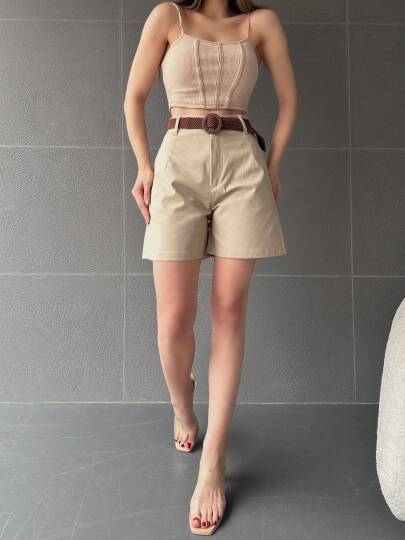 Beli Kemerli Geniş Paçalı Mom Şort - 4