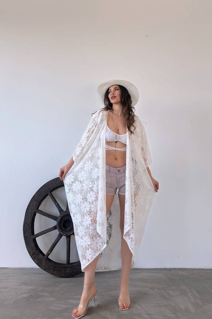 Çicek Desenli Uzun Güpür Kimono - 4