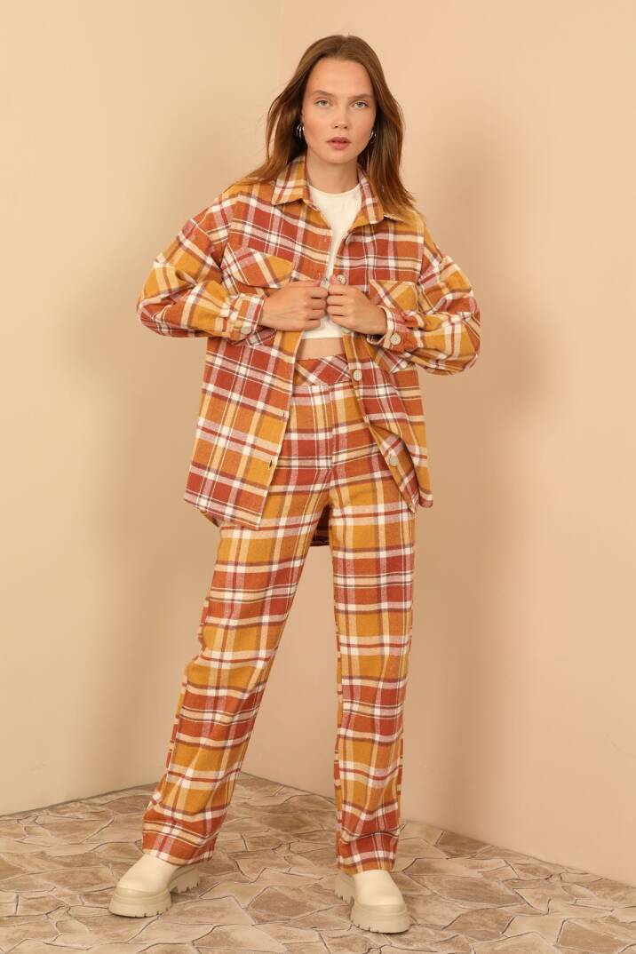 Ekose Kumaş Rahat Kalıp Kadın Pantolon-Taba - 4