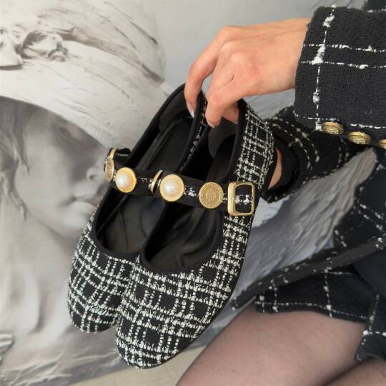 Hante Siyah Beyaz Keten Taşlı Babet Ayakkabı - 4