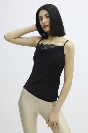 İp Askılı Dantel İşlemeli Bluz Siyah - P-019808