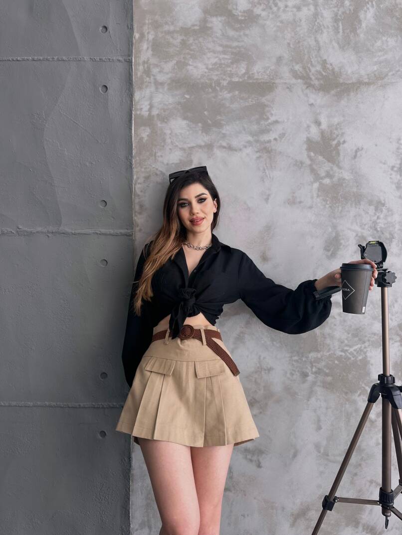 Kemerli Kapak Detaylı Gabardin Şort Etek - 1