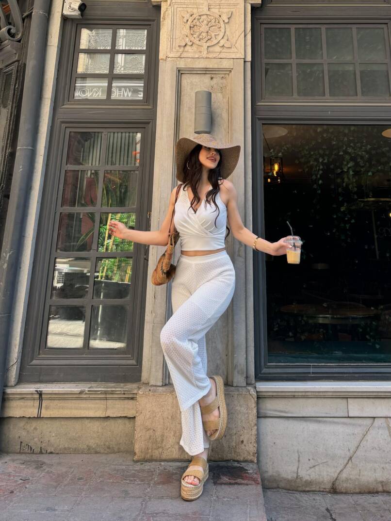 Kruvaze Yaka Crop Bluz Ve Detaylı Pantolon Triko  İkili Takım - 2