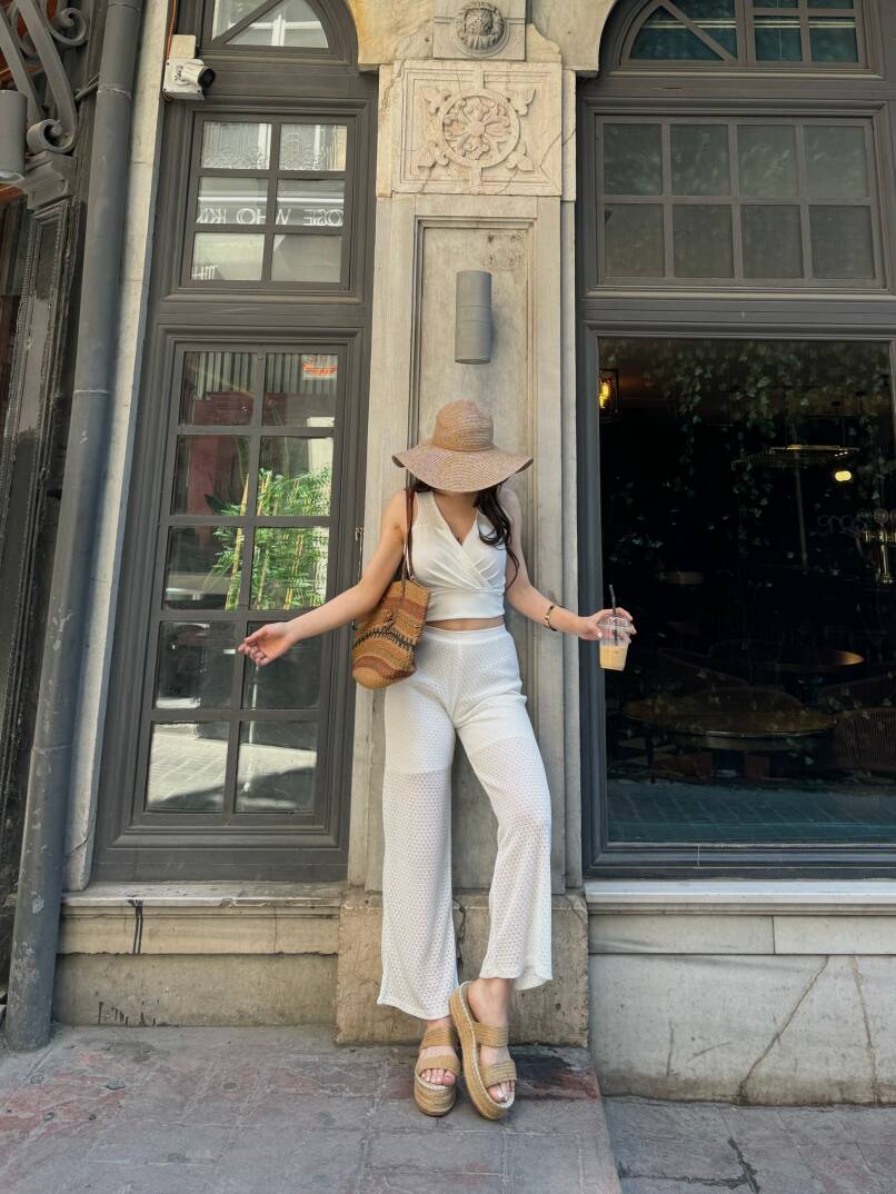 Kruvaze Yaka Crop Bluz Ve Detaylı Pantolon Triko  İkili Takım - 4