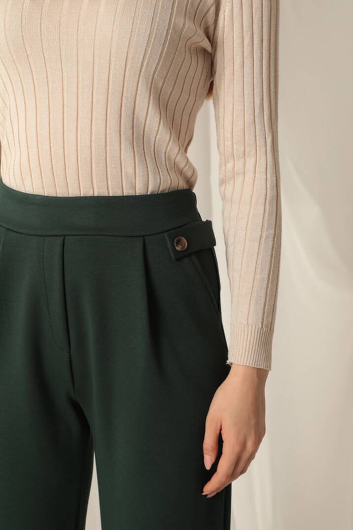 Modal Kumaş Yanları Düğmeli Kadın Zümrüt Yeşil Pantolon - 2