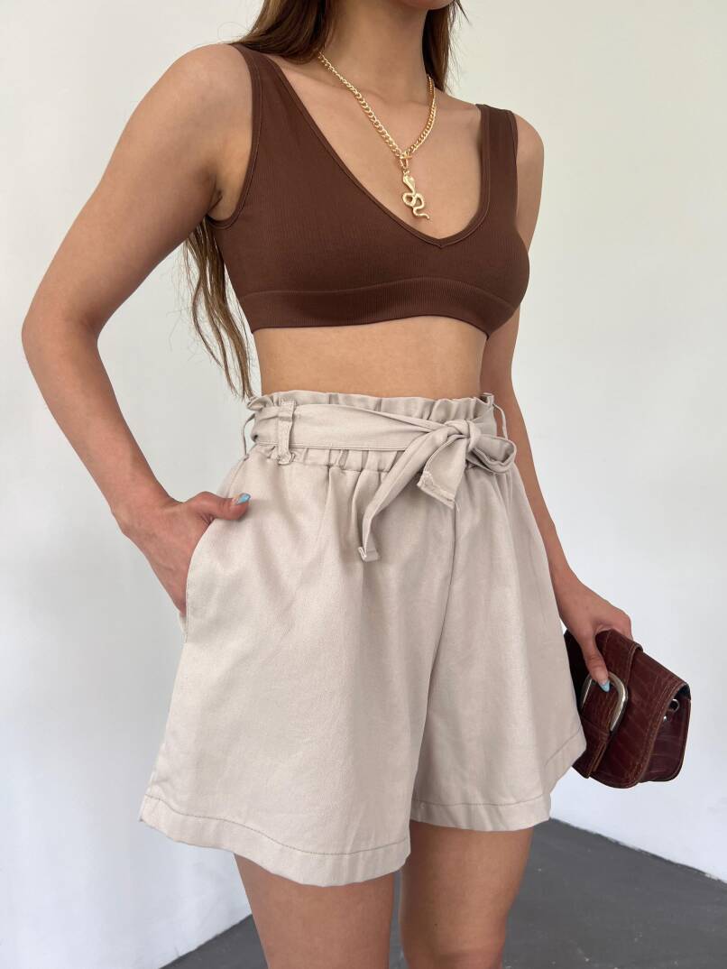 Rahat Kesim Beli Büzgülü Cepli Şort - 4