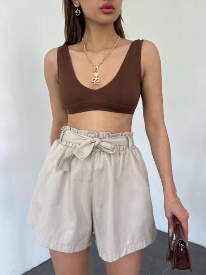 Rahat Kesim Beli Büzgülü Cepli Şort - 5