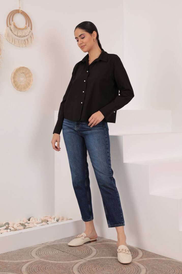 Soft Kumaş Crop Kadın İnci Düğme Detay Gömlek-Acı Kahve - 4