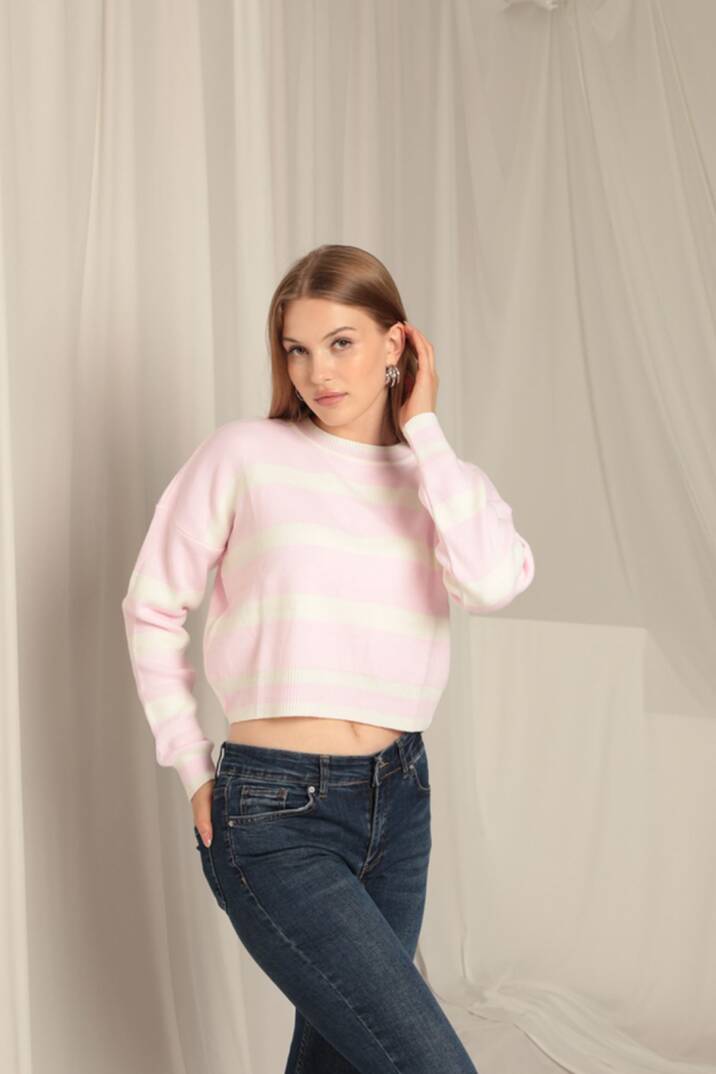 Triko Kumaş Çizgili Kadın Pembe Kazak - 2