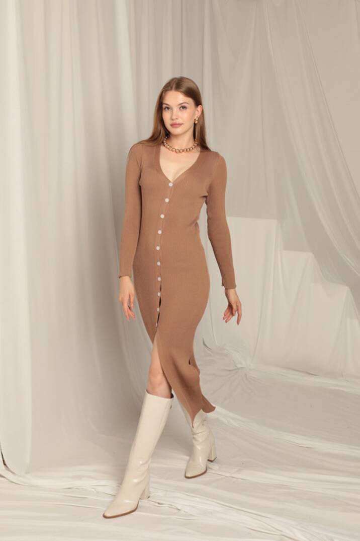 Triko Kumaş Düğmeli Kadın Kahve Elbise - 4