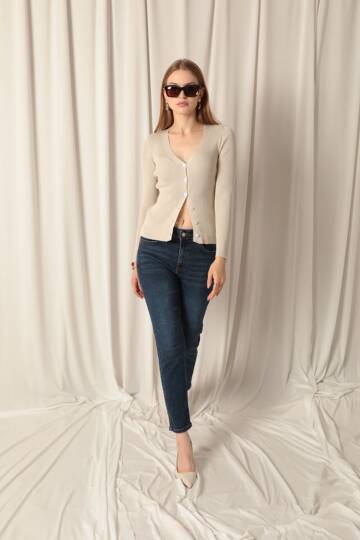 Triko Kumaş Düğmeli Kadın Taş Hırka - 3