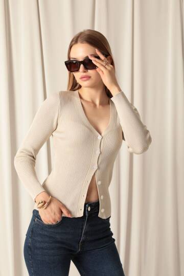 Triko Kumaş Düğmeli Kadın Taş Hırka - 4