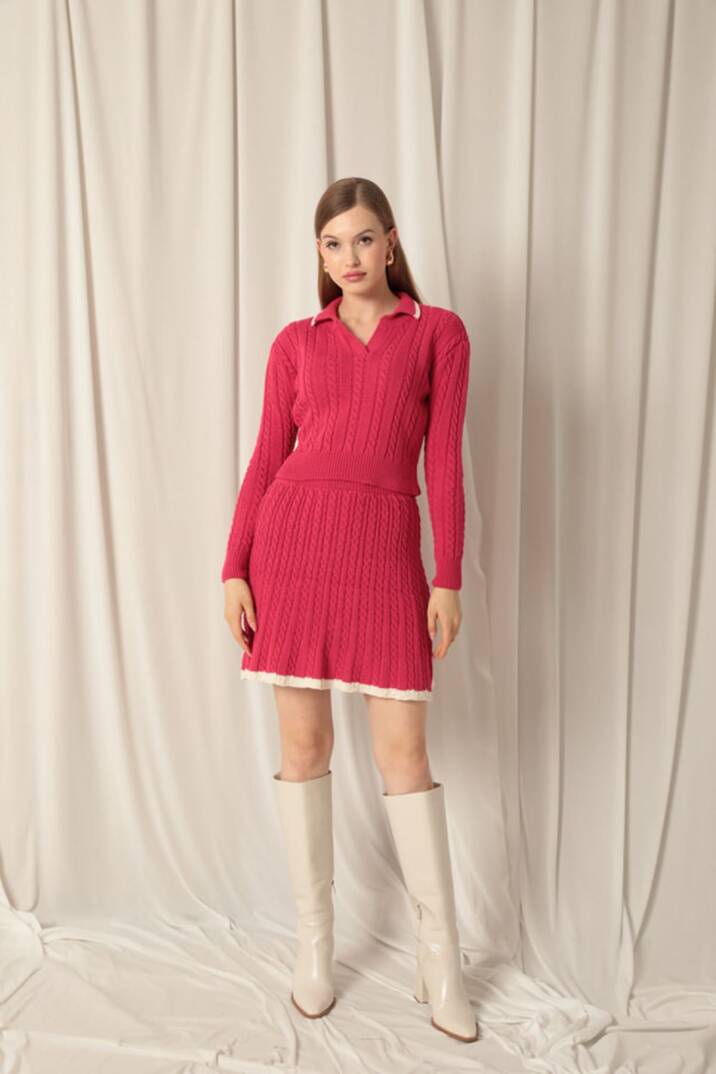 Triko Kumaş Yakalı Saç Örgülü Desen Fuşya Etek Takım - 1