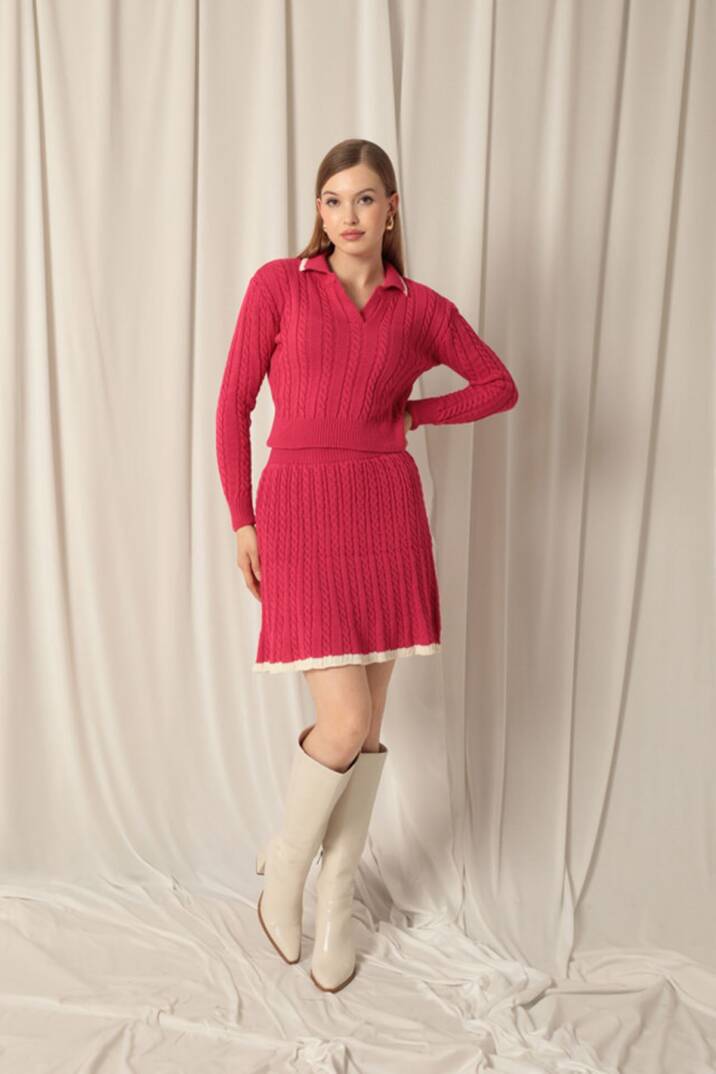 Triko Kumaş Yakalı Saç Örgülü Desen Fuşya Etek Takım - 3