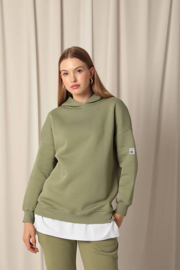 Üç İplik Arma Detay Eteği Garnili Kapüşonlu Kadın Haki Sweat - 3