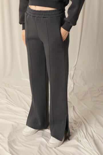 Üç iplik Biyeli Çimalı Yırtmaçlı Bol Paça Kadın Füme Eşofman - 5