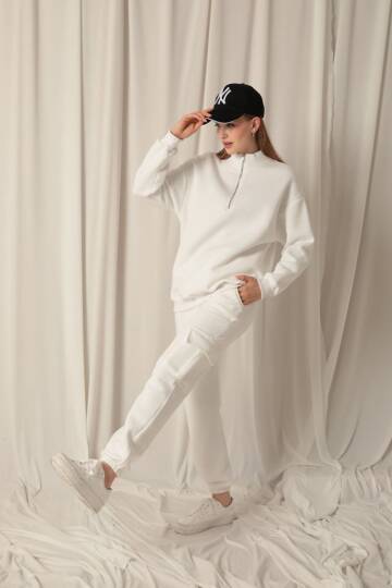 Üç İplik Dik Yaka Yarım Fermuarlı Kadın Ekru Sweat - 2