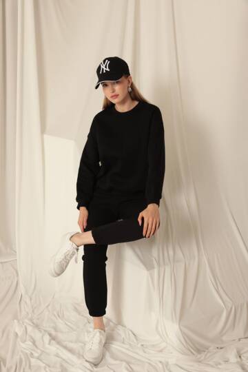 Üç İplik Sıfır Yaka Çimalı Kadın Siyah Sweat - 4