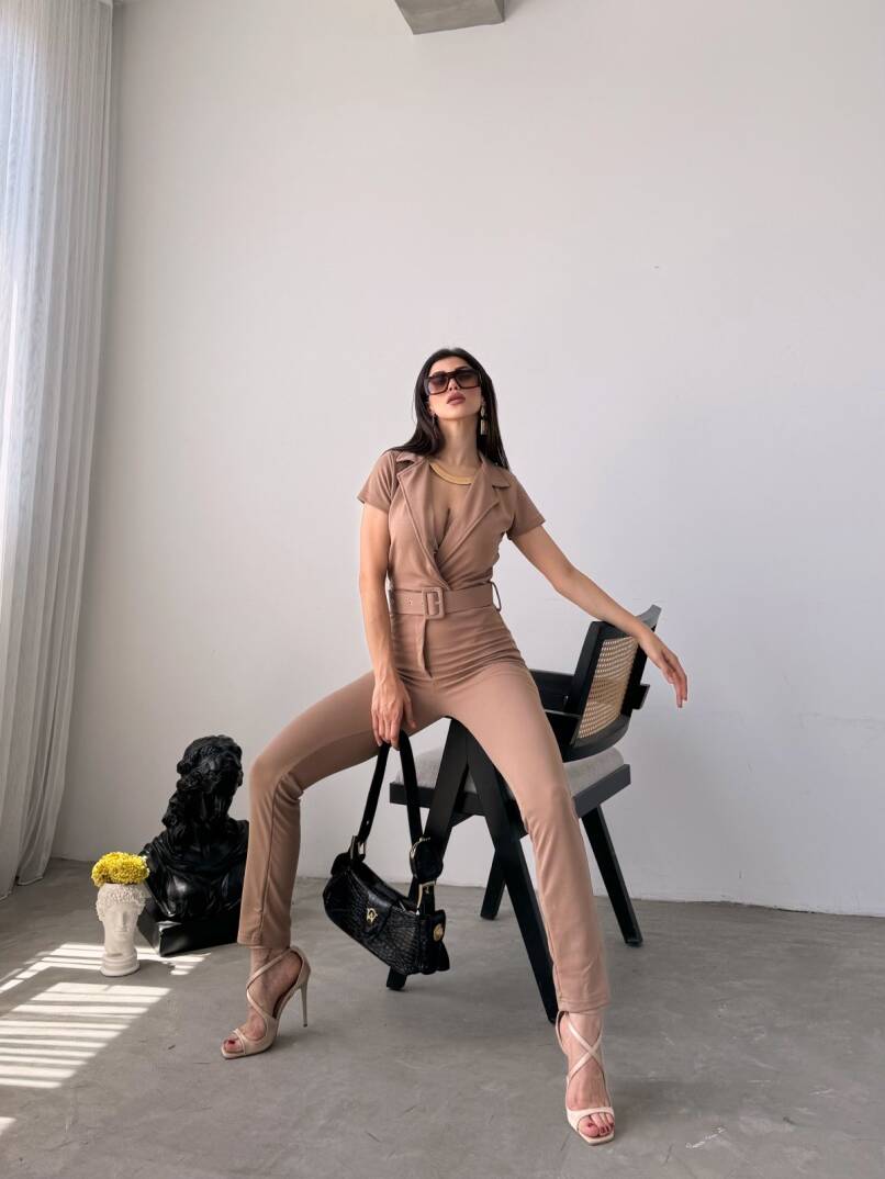 Yakalı Beli Kemerli Tulum - 1