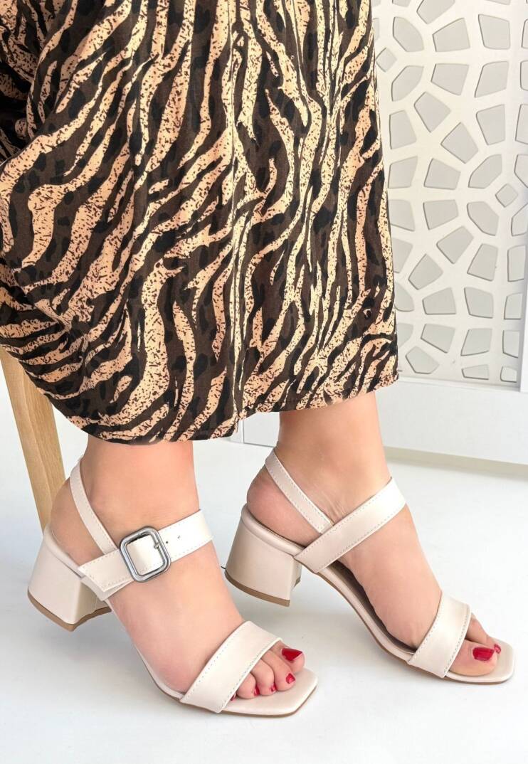 Year Bej Cilt Topuklu Ayakkabı - 1