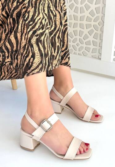 Year Bej Cilt Topuklu Ayakkabı - 2