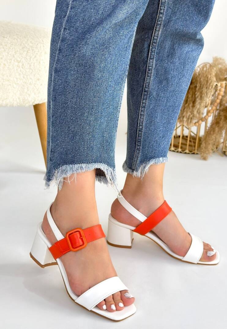Year Beyaz Cilt Turuncu Detaylı Beyaz Topuklu Ayakkabı - 3
