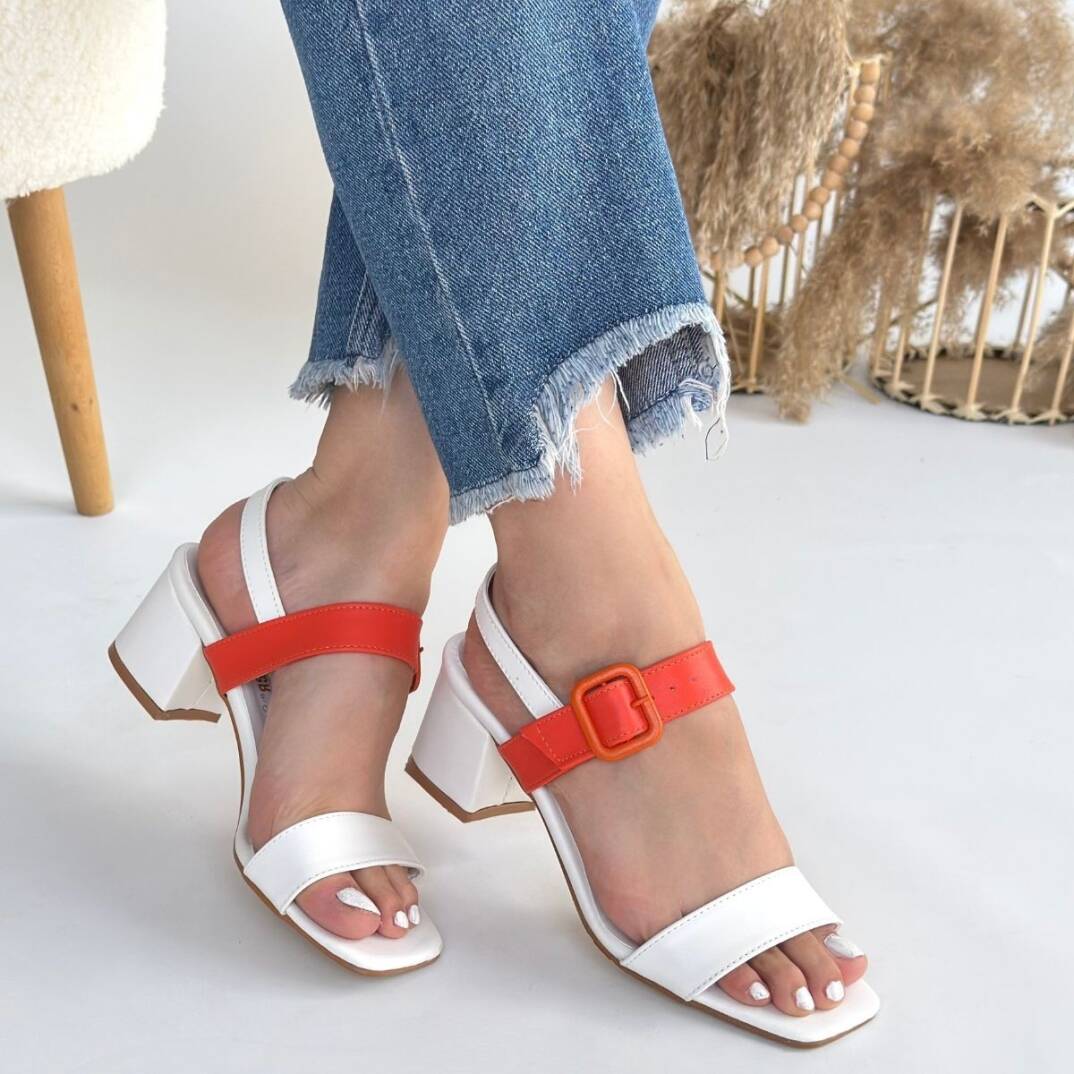 Year Beyaz Cilt Turuncu Detaylı Beyaz Topuklu Ayakkabı - 4