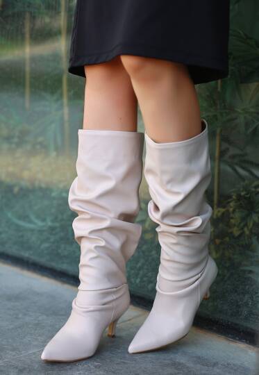 Zelya Bej Cilt Topuklu Çizme